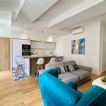 Grand F2 Cosy En Plein Centre Historique Apartment Ajaccio (Corsica)